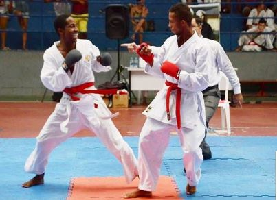 Karate das Meninas: O maior lutador de Karatê de todos os tempos